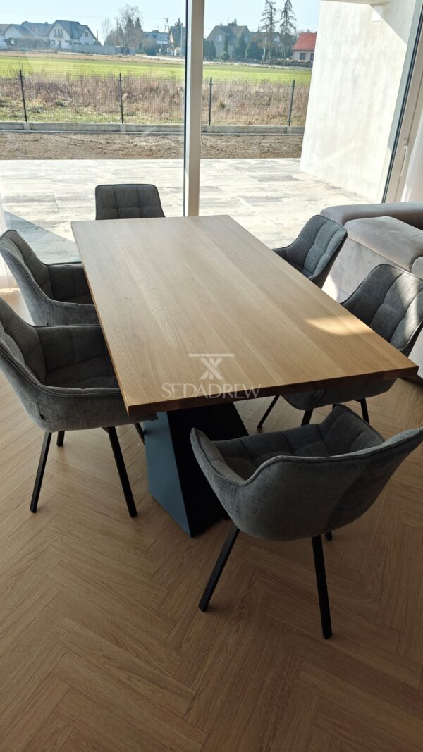 Stół o masywnej geometrycznej podstawie z drewnianym dębowym blatem | Stół 5A - obrazek 13