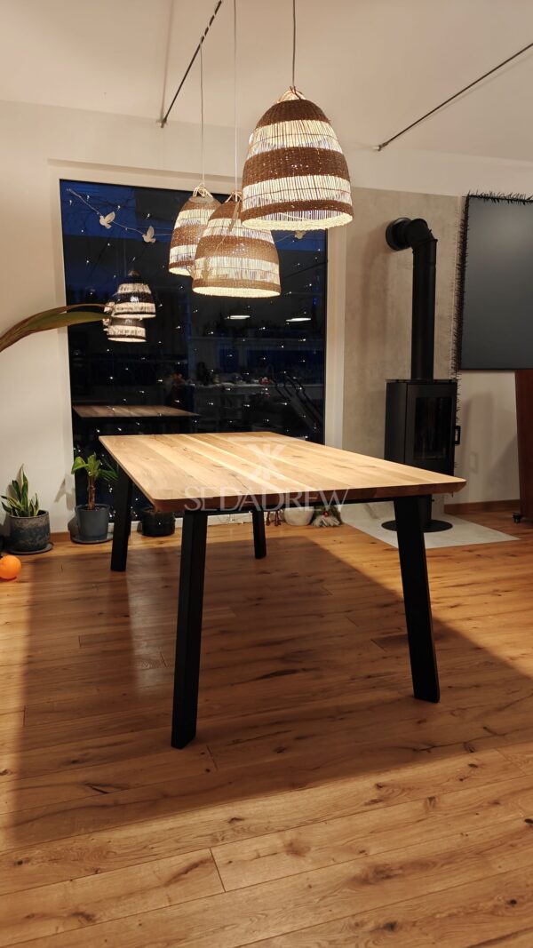 Stół klasyczny z nogami ze stali i dębowym blatem | Stół 1B - obrazek 9