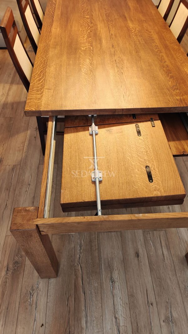 Klasyczny stół rozsuwany z drewna dębowego | Stół 21 - obrazek 15